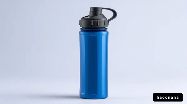 青い水筒の写真