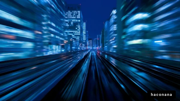 夜の都市風景と電車