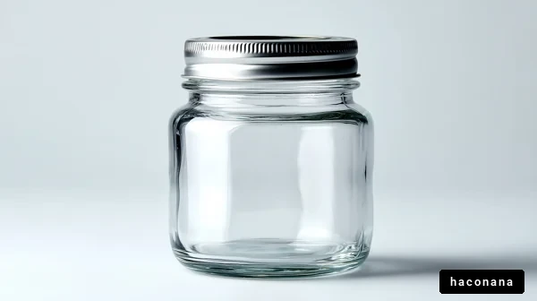 空のガラス瓶の写真