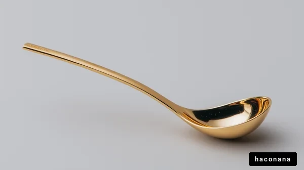 美しい金色のスプーン