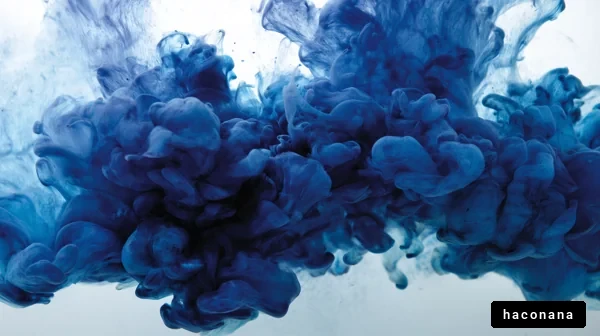 青いインクの水中模様