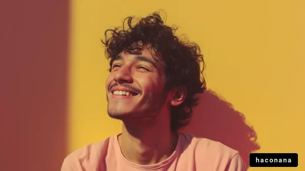 楽しい笑顔の若者