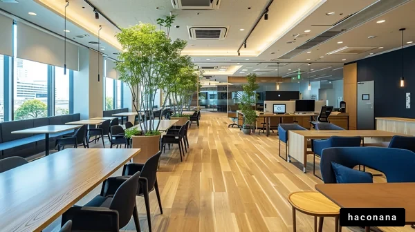 明るいオフィス空間の風景
