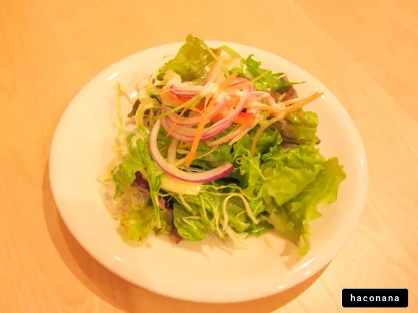 彩り豊かなサラダ