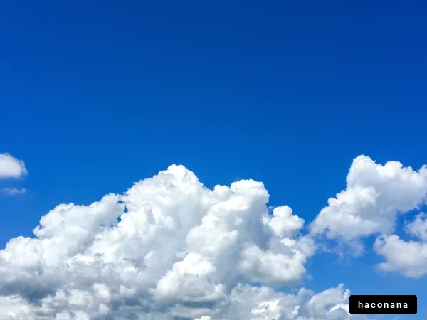 青空と白い雲の風景