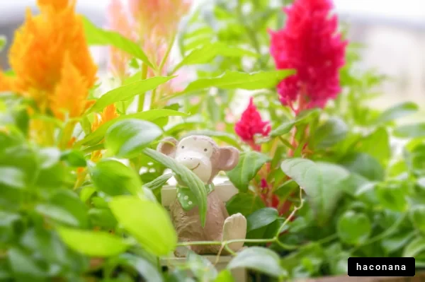 カラフルな植物とフィギュア