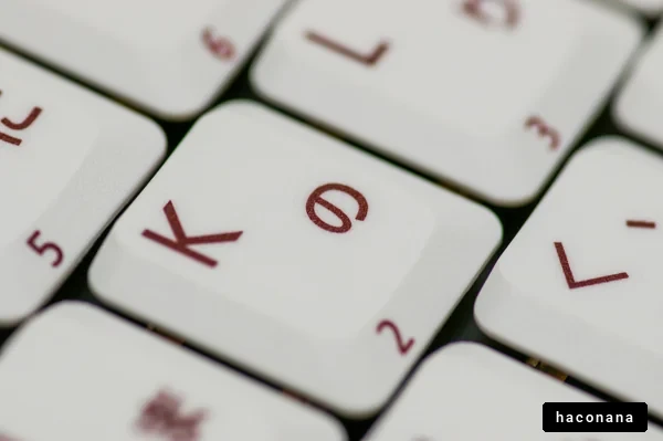 キーボードのアップ写真