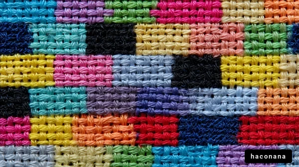 カラフルな手織りの布