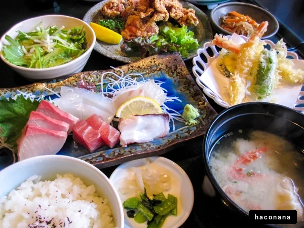 多彩な和食の盛り合わせ