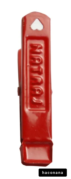 赤いクリップの画像