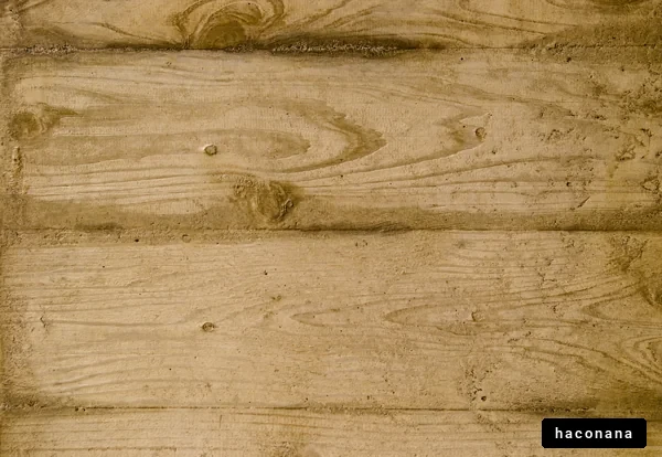 素朴な木製の板