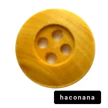 木製ボタンのクローズアップ