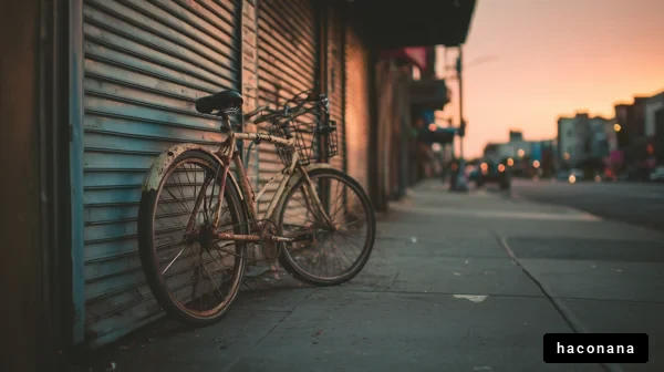 街角の放置自転車
