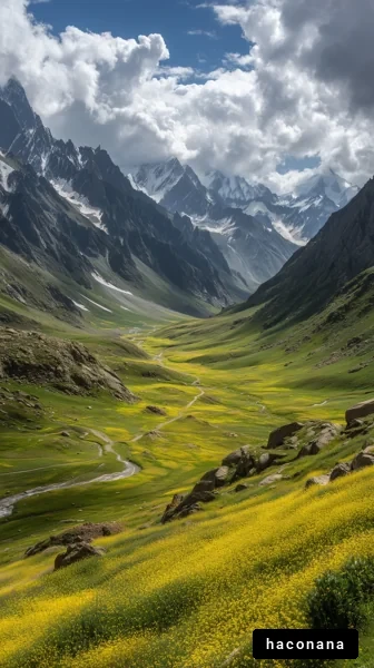 美しい山岳風景の春