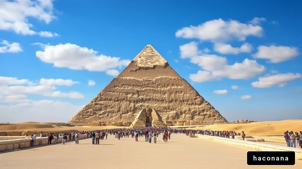 ギザの大ピラミッドと観光客