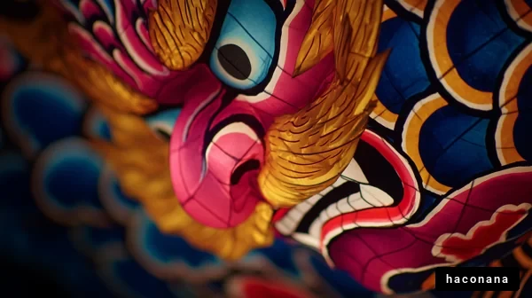 色鮮やかな伝統的な飾り