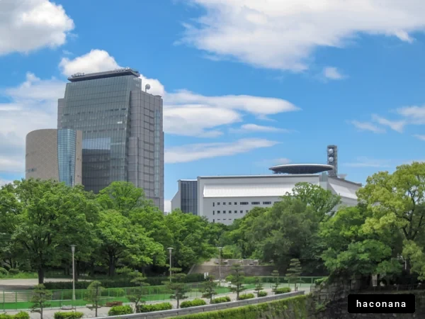 緑と近代建築の風景