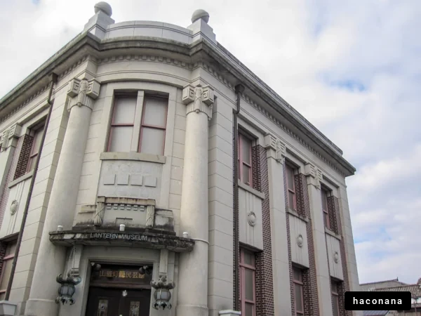 歴史的な建物の外観