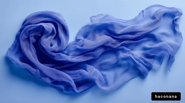 柔らかな紫色のスカーフ