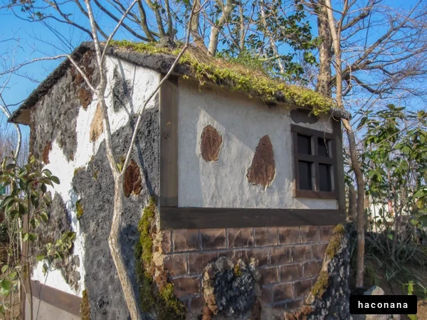 古い伝統的な家屋の風景