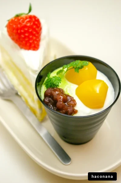 和菓子とケーキの盛り合わせ