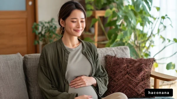 妊婦の柔らかな笑顔