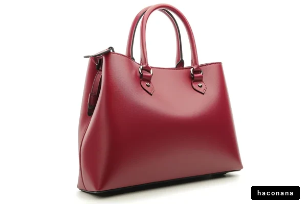 スタイリッシュなレザーバッグ