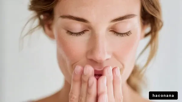 リラックスした女性の表情